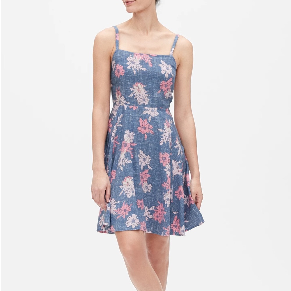 Gap floral dress
